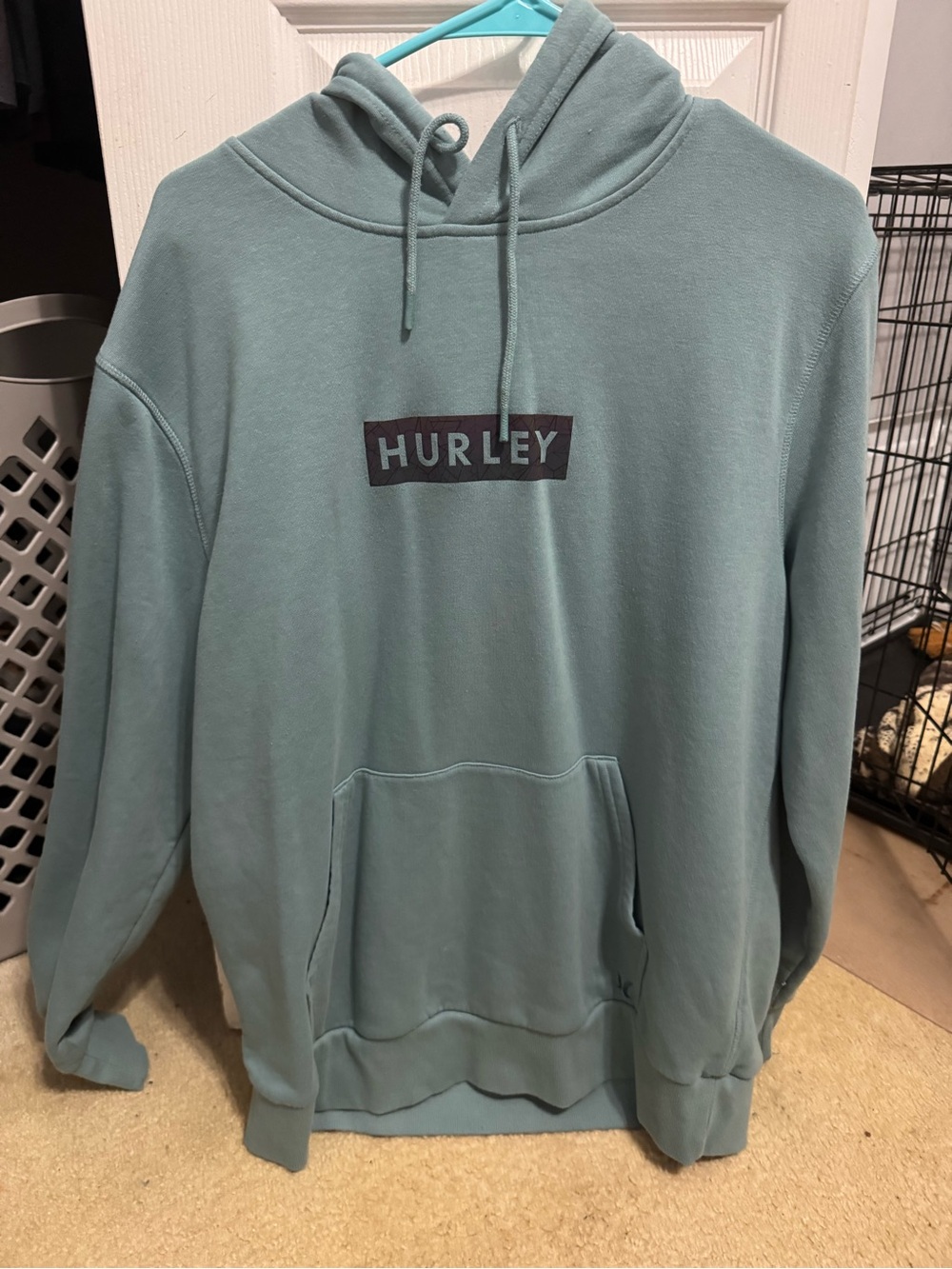 Hurley Men’s Light Blue Fleece Pullover Hoodie L Logo Drawstring Pockets